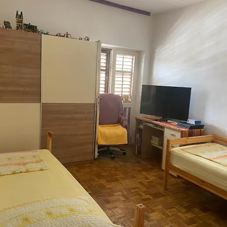 Bohemia Retro In Centar بيت ضيافة هفار