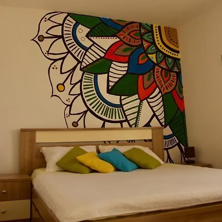 Bohemia Retro In Centar Guest house